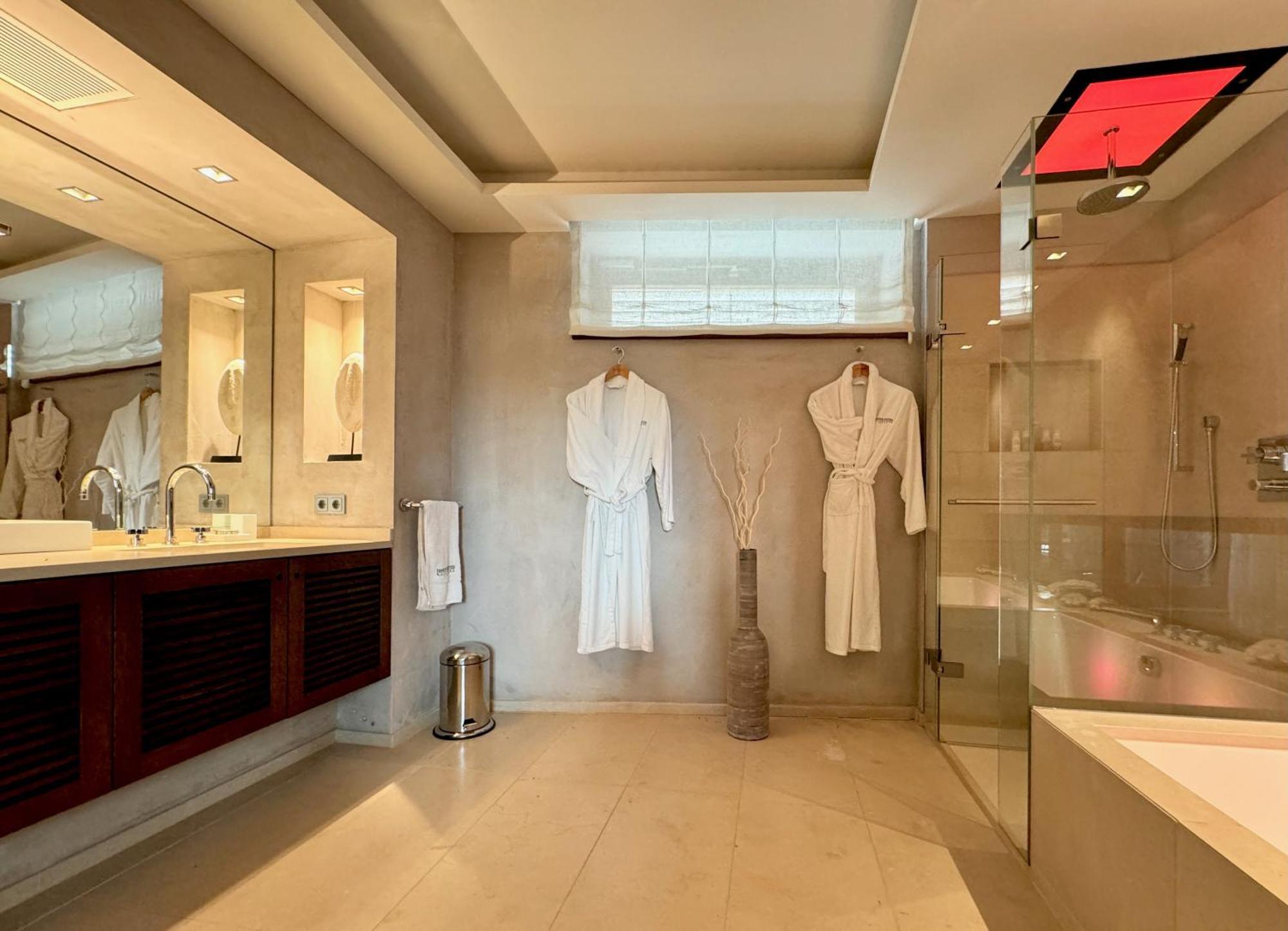 Kitz Deluxe Suite 1 & 2 Im Zentrum Mit Eigenem Spa & Parken By Belle-Stay Кицбюел Екстериор снимка
