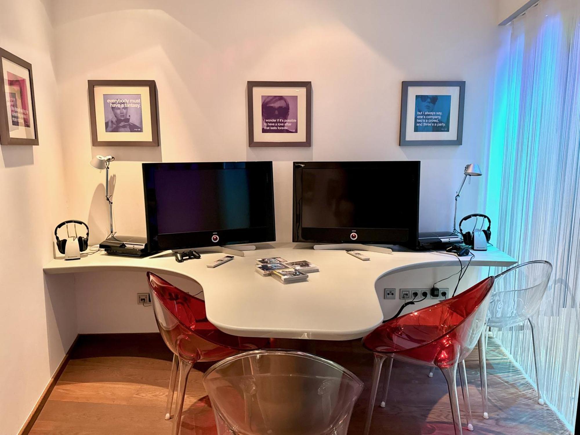 Kitz Deluxe Suite 1 & 2 Im Zentrum Mit Eigenem Spa & Parken By Belle-Stay Кицбюел Екстериор снимка